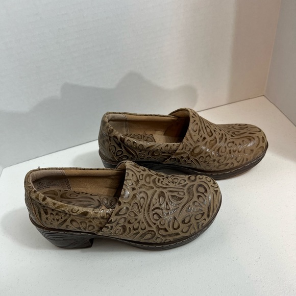 b.o.c.® Peggy Clog, size 7m - Picture 3 of 6